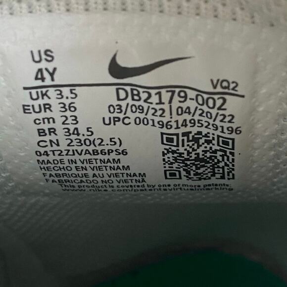 Nike Dunk High Phantom/Stadium Green Kids Sneakers - SZ 4 Y- 5.5 W - Picture 11 of 11